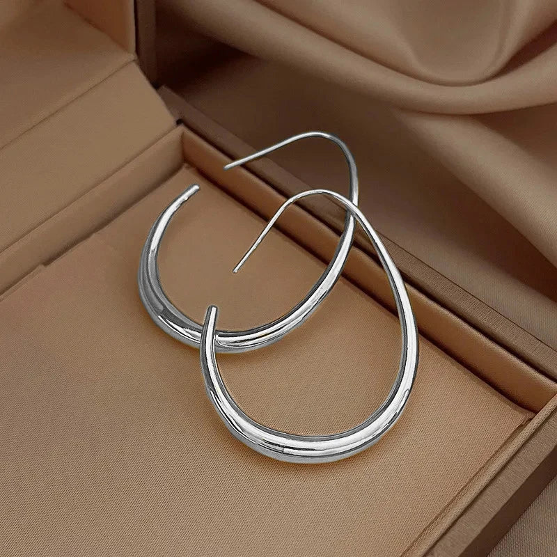 Huitan Waterdrop Hoop Earrings for Women – 4 Metal Colors Hoop Earrings Axl E3765