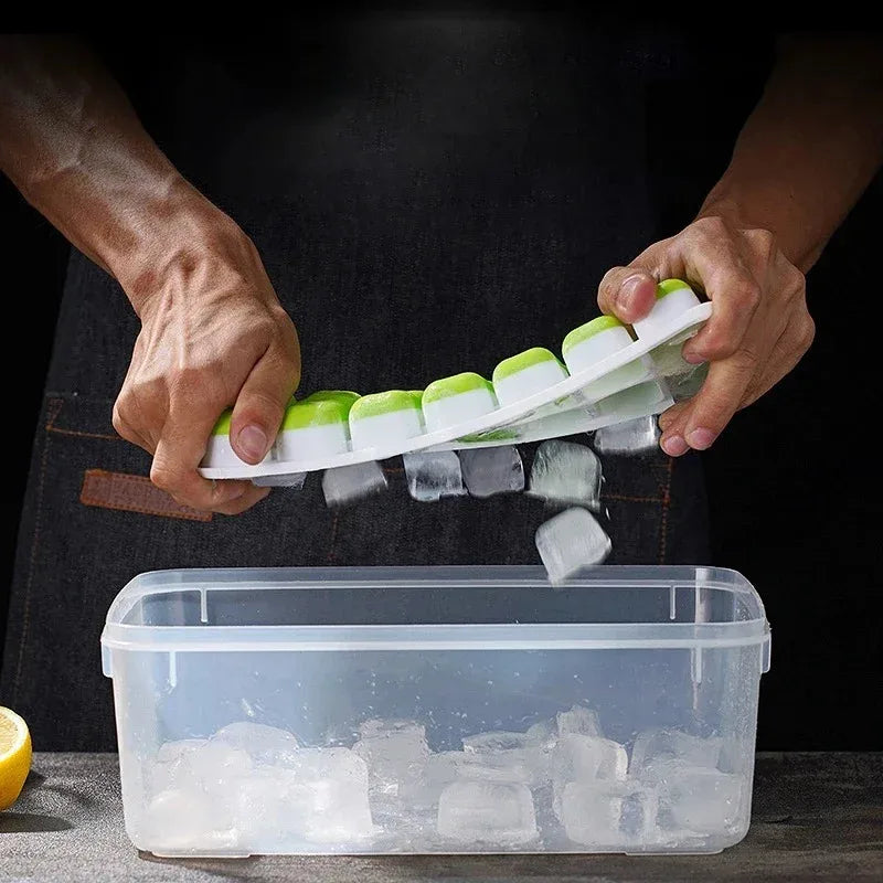 Silicone Square Ice Cube Mold with Lid – 14 Compartments Ice Cube Mold Axl