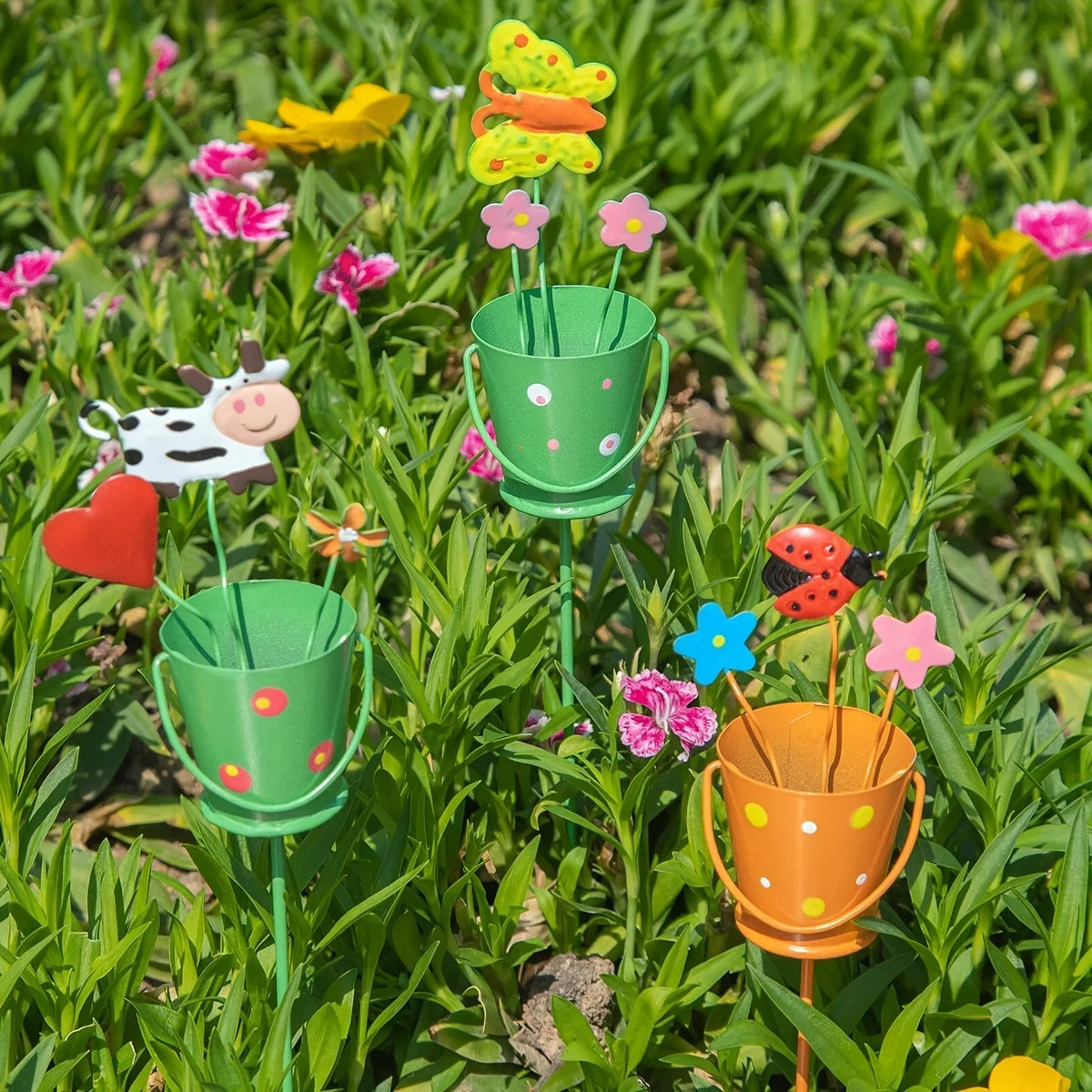 Colorful Metal Butterfly Garden Stakes – Outdoor Décor Ornaments Garden Stakes Axl Random style-2pcs