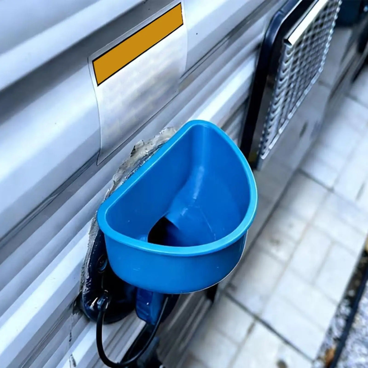 RV Water Tank Funnel – Wide Mouth Anti-Spill 3D Printed Filler RV Water Funnel Axl