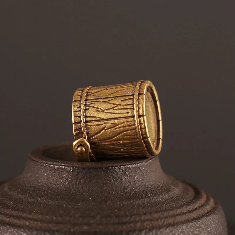 Vintage Copper Mini Bucket Keychain – Brass Barrel Pendant Novelty Keychain Axl