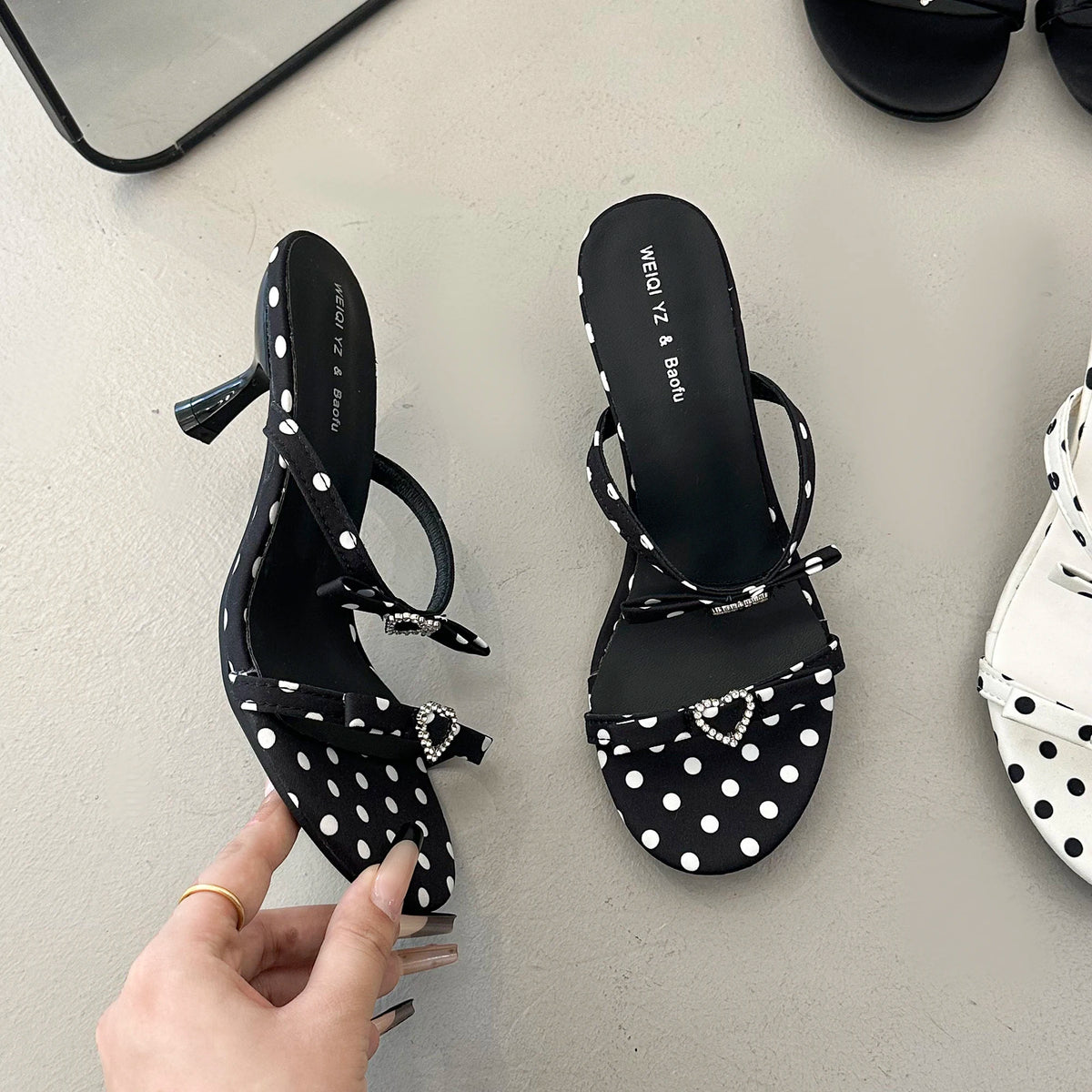 Rhinestone Kitten Heel Slippers – Polka Dot Women's Slides Kitten Heel Slippers Axl Black Polka Dot 39