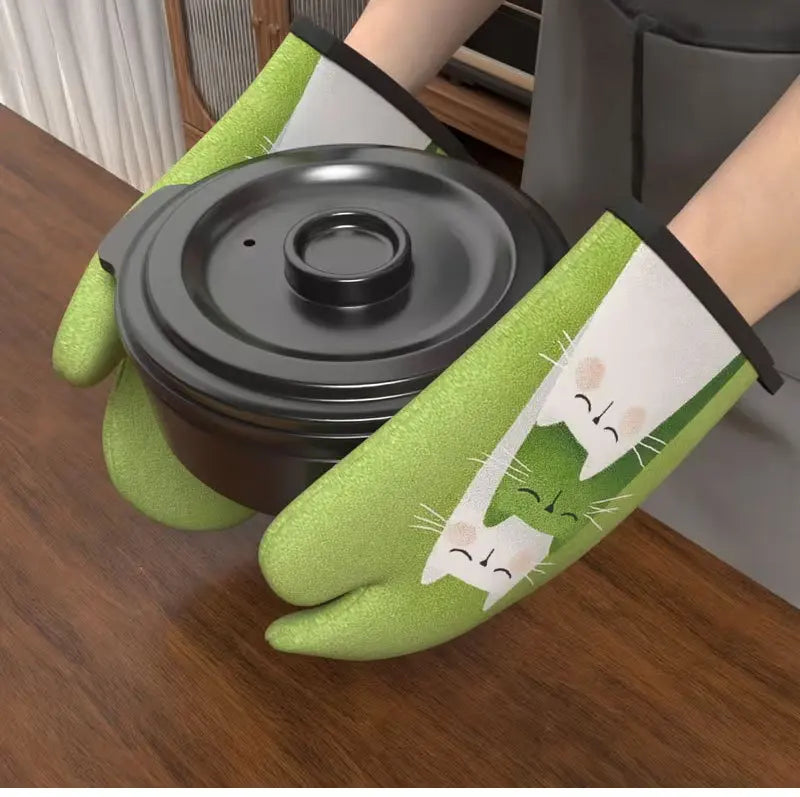 2-Pack Cat Oven Mitts – Heat Resistant Kitchen & BBQ Gloves Oven Mitts Axl