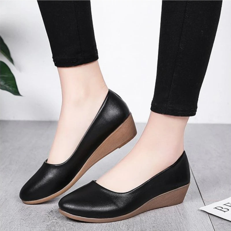 YBQJOO Women's Ballet Flats – Round Toe Slip-On Shoes Plus Size Women's Ballet Flats Axl