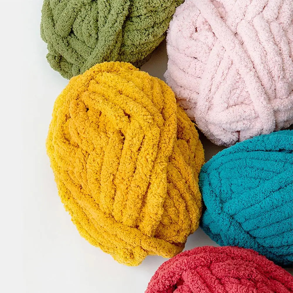 226g Chunky Crochet Yarn Ball – Thick Polyester for Blankets & DIY Chunky Crochet Yarn Axl