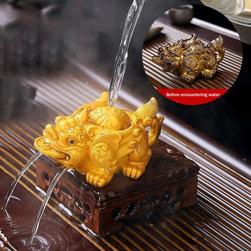 Pixiu Tea Pet Figurine – Water Spray & Color Changing Decor Tea Ceremony Figurine Axl B