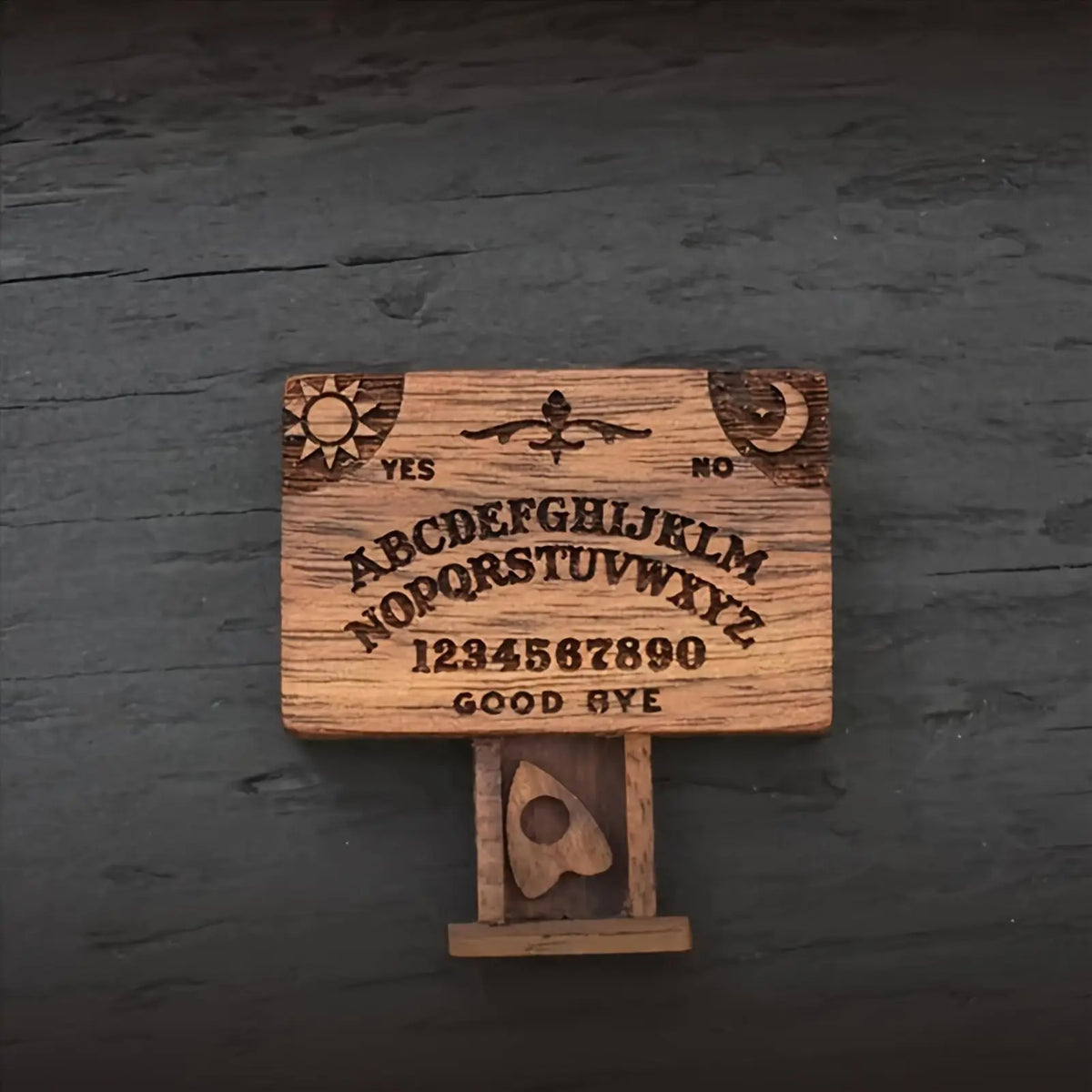 Miniature Wooden Spirit Board Decoration with Planchette Wooden Decorative Ornament Axl
