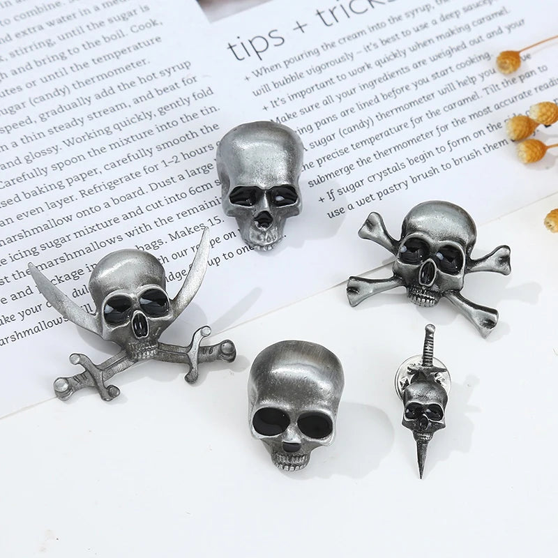 Gothic Skull Cross Brooch Pin – Vintage Metal Badge Jewelry Gothic Brooch Pin Axl