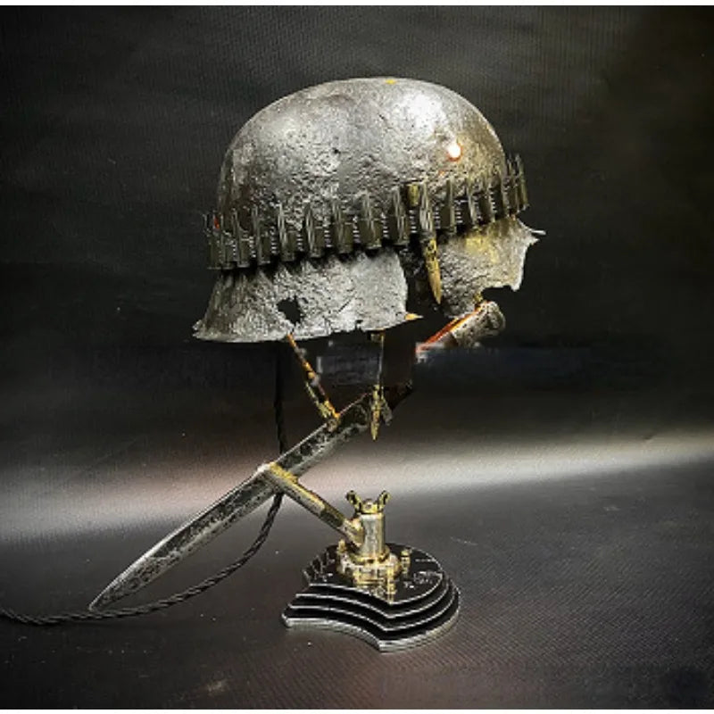 WWII Helmet Table Lamp – Retro Resin War Style Desk Light Decorative Table Lamp Axl