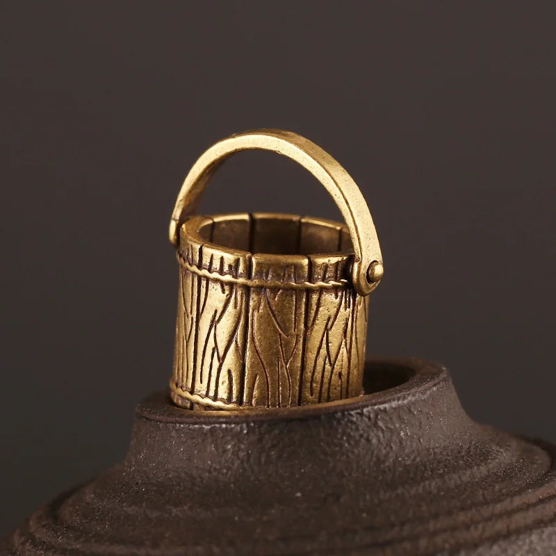 Vintage Copper Mini Bucket Keychain – Brass Barrel Pendant Novelty Keychain Axl