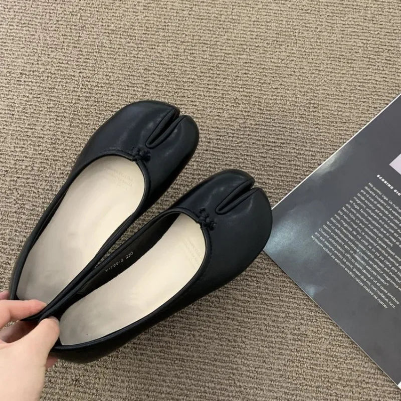 Women's Split Toe Tabi Ballet Flats – Soft Slip-On Loafers Tabi Ballet Flats Axl