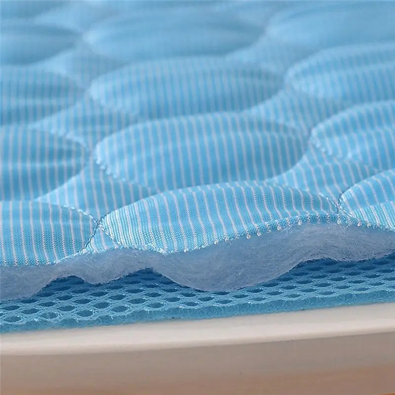 Pet Cooling Mat – Breathable Summer Pad for Dogs & Cats Pet Cooling Mat Axl NONE