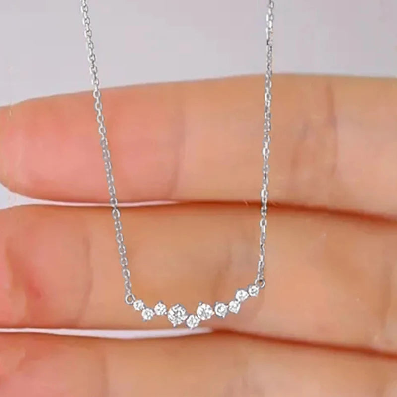 Huitan CZ Pendant Necklace – Sparkling Cubic Zirconia Jewelry Pendant Necklace Axl