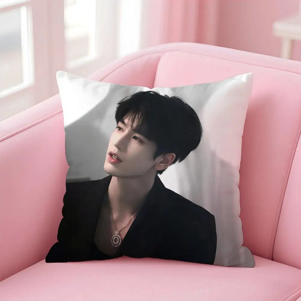 Zhang Linghe Cushion Cover – Double-Sided Printed Pillow Cover Decorative Pillow Cover Axl White6 30X30cm