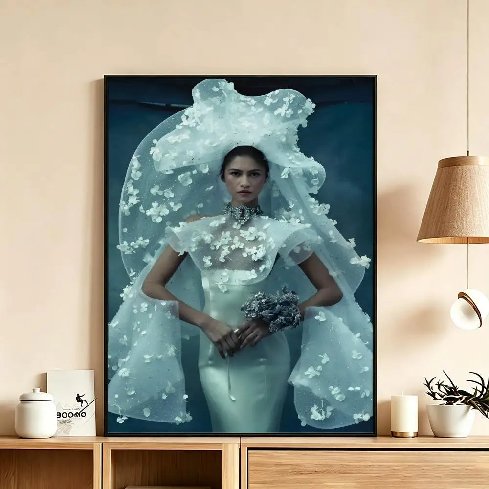 Zendaya HD Art Poster – Waterproof Sticky Wall Decor Wall Art Poster Axl White12 15X20cmNoframe