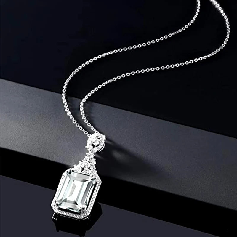 Huitan Cubic Zirconia Pendant Necklace – Elegant Women's Gift Pendant Necklace Axl