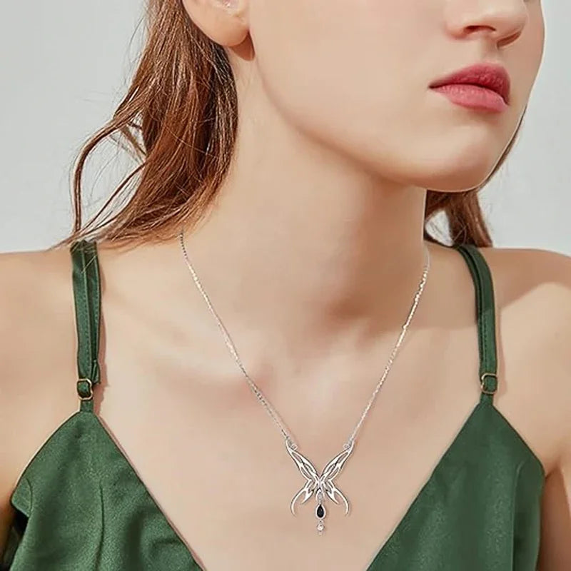 Huitan Black Butterfly Pendant Necklace – Halloween Jewelry Pendant Necklace Axl