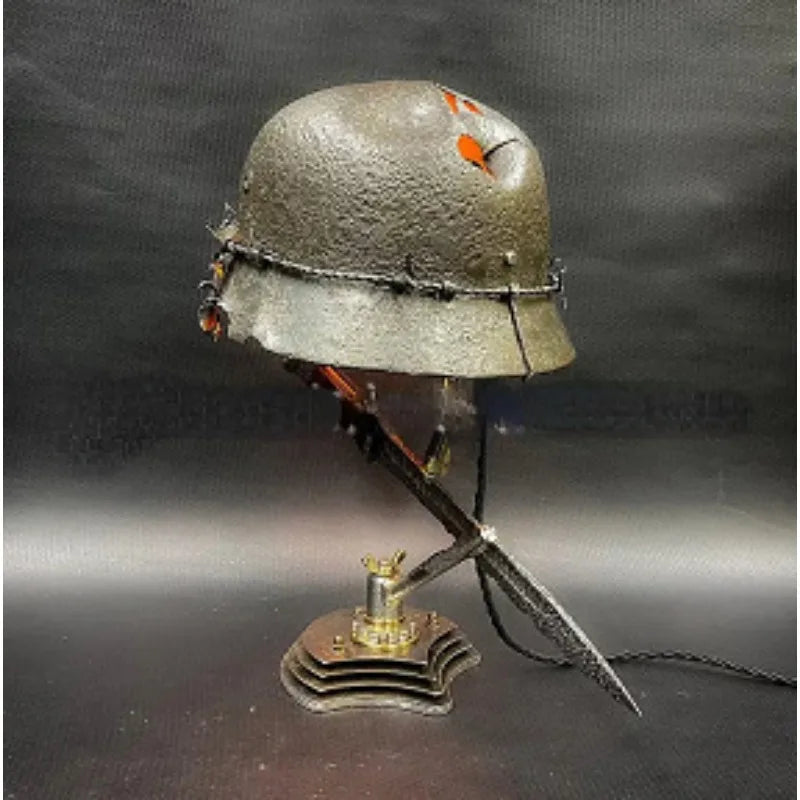 WWII Helmet Table Lamp – Retro Resin War Style Desk Light Decorative Table Lamp Axl