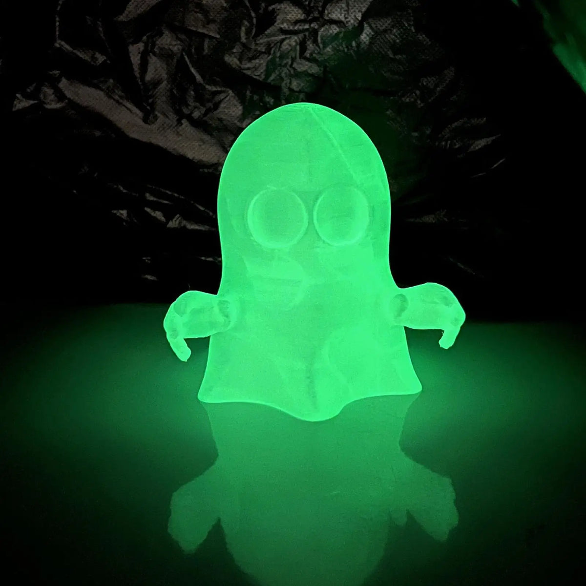 Ghost Glow-in-the-Dark Trailer Hitch Cover Plug | 3D Printed Trailer Hitch Cover Axl