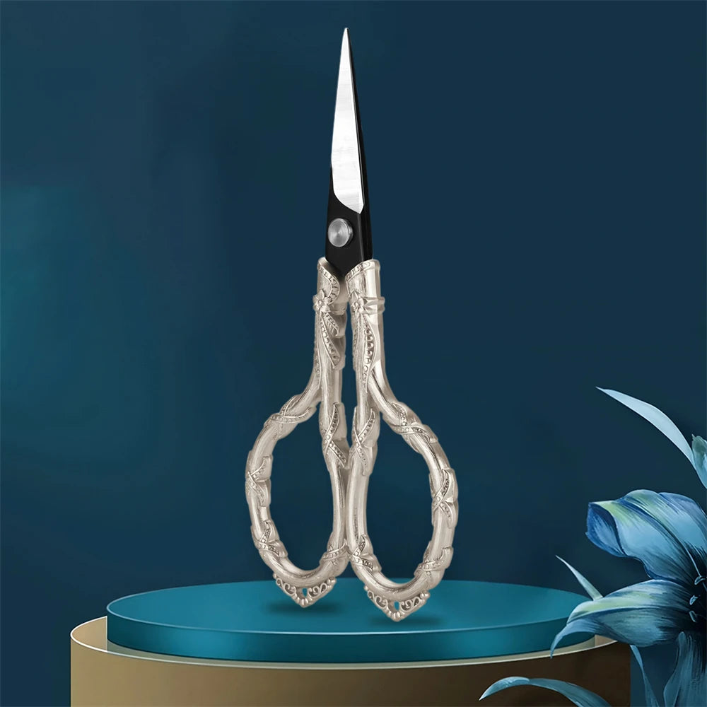 Vintage Mini Embroidery Scissors – Steel Thread & Fabric Cutter Embroidery Scissors Axl Scissors-Silvery