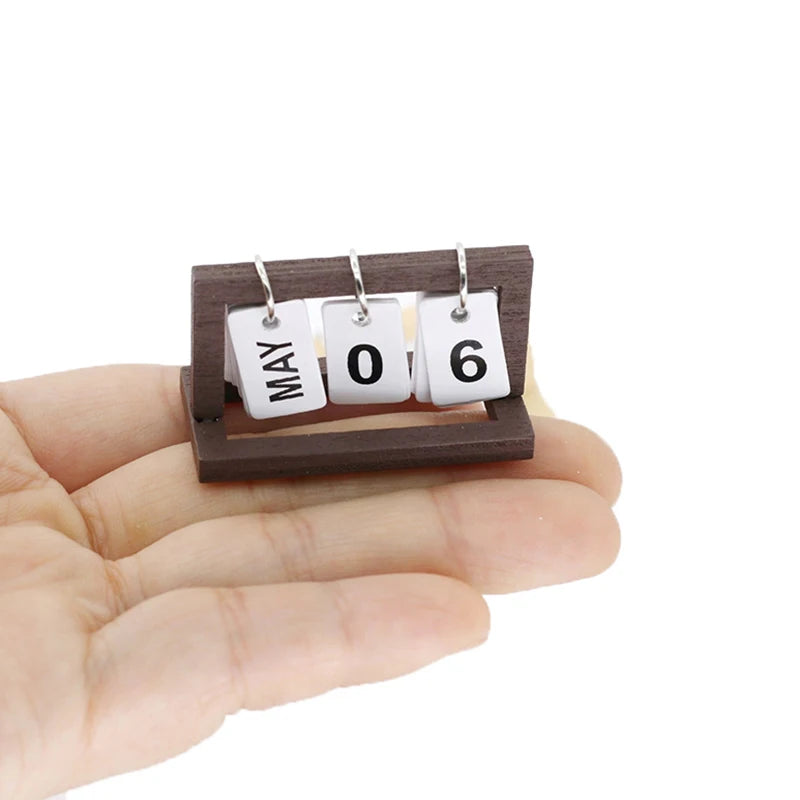 1:12 Dollhouse Miniature Desk Calendar – Wood Decor Accessory Dollhouse Accessory Axl Coffee