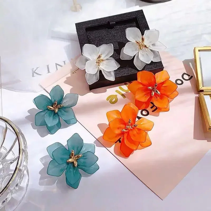 Acrylic Flower Drop Earrings – Bold Statement Fashion Jewelry Drop Earrings Axl