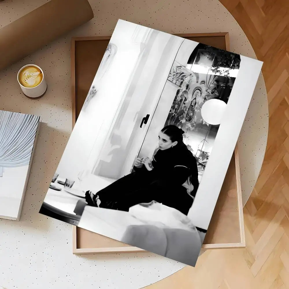 Young Miko Self-Adhesive Wall Poster – Waterproof Mural Sticker Wall Art Poster Axl 50x70cm No Frame z8