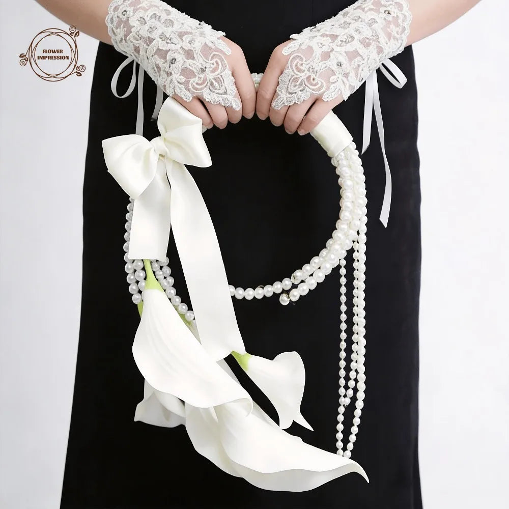 Faux Calla Lily Hoop Bridal Bouquet | White Artificial Flowers Artificial Bridal Bouquet Axl style