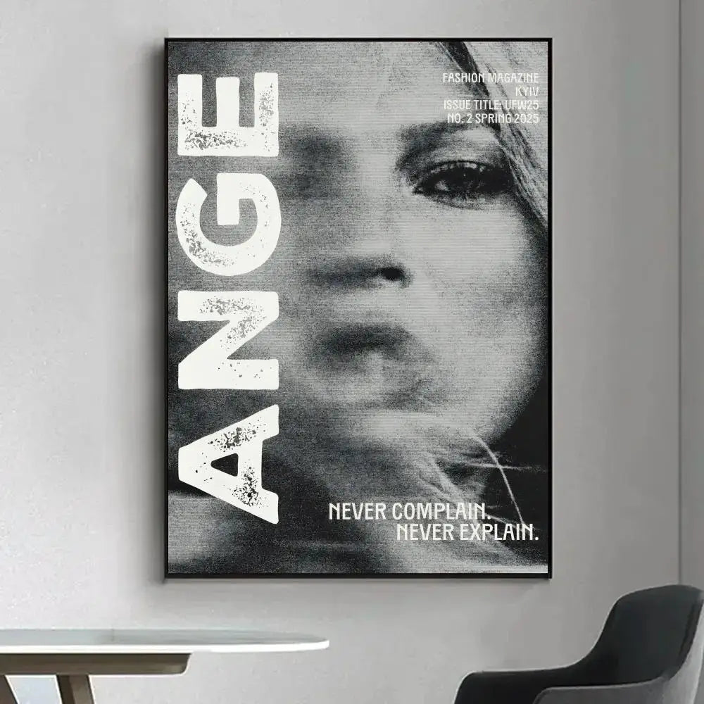 Kate Moss HD Art Poster – Aesthetic Sticky Wall Decor Art Poster Axl