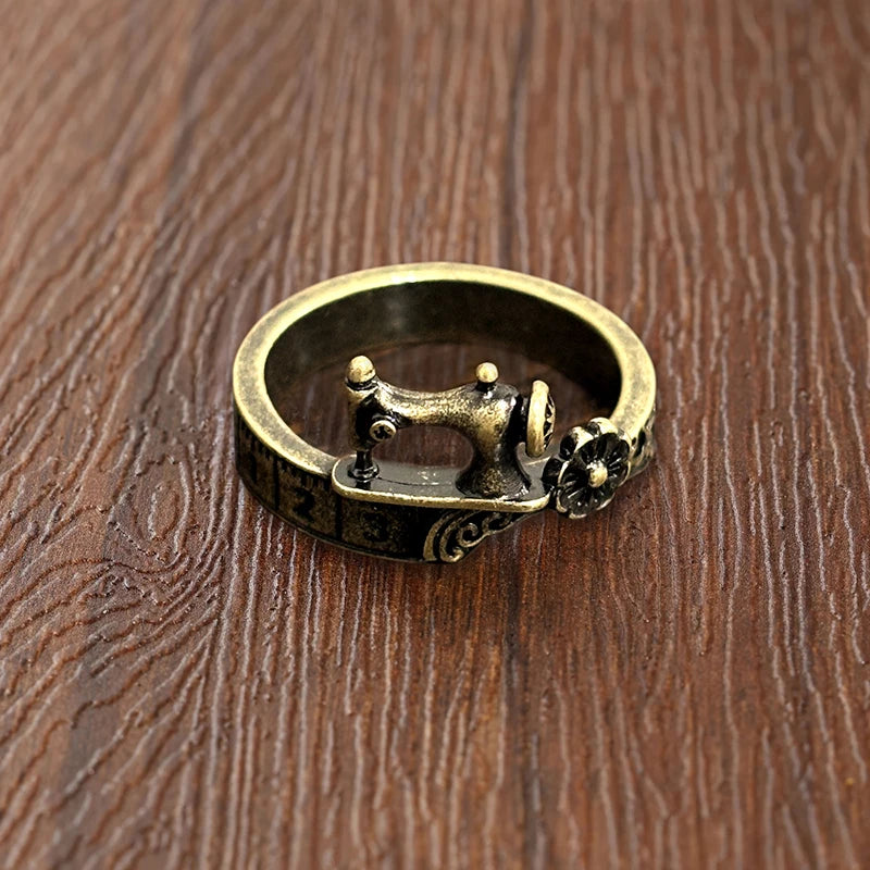 Huitan Vintage Sewing Machine Brass Ring – Antique Bronze Tone Fashion Ring Axl