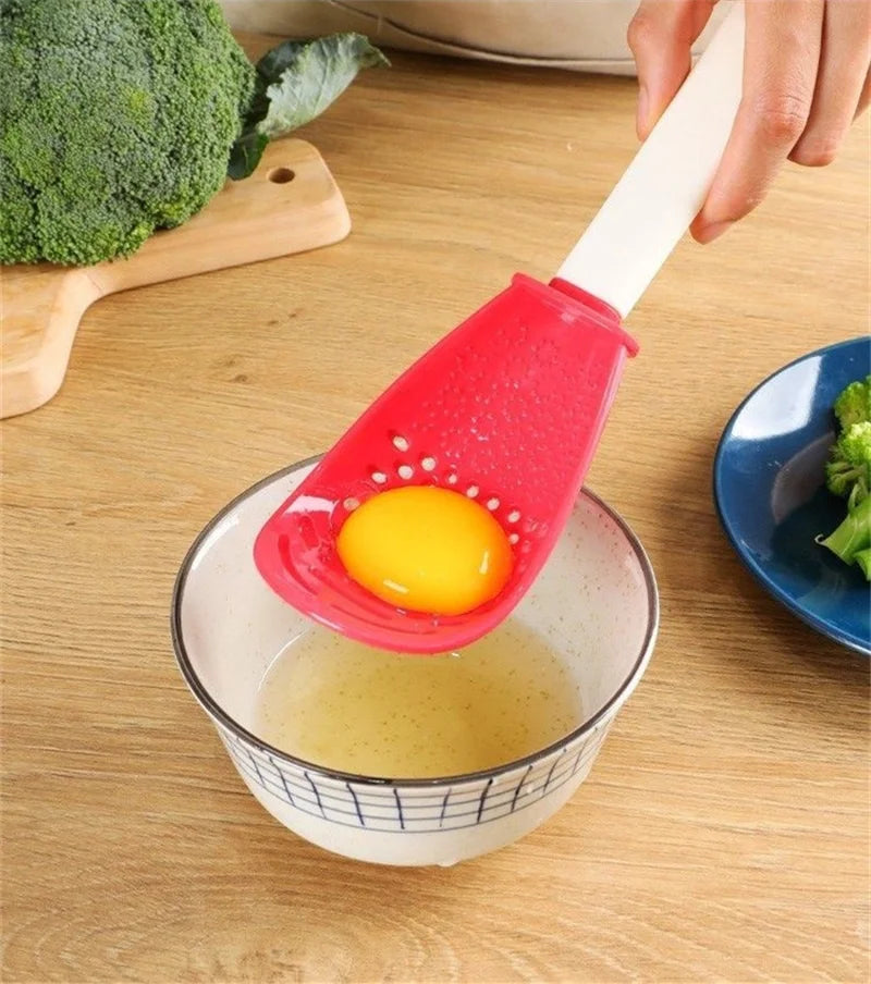 Multifunctional Cooking Spoon – Potato Masher & Garlic Press Multifunctional Kitchen Spoon Axl