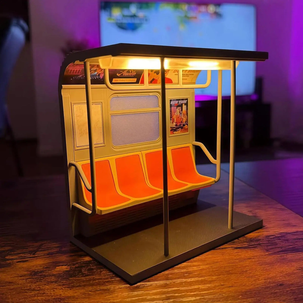 Retro Subway Train LED Table Lamp with 3 Swappable Posters LED Novelty Table Lamp Axl