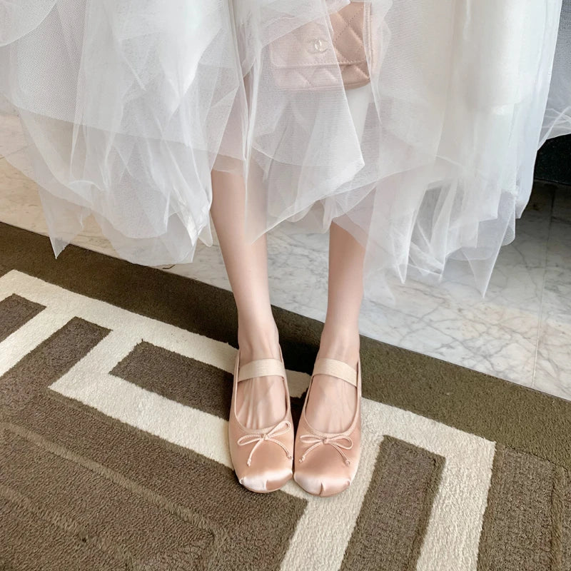 Women's Silk Satin Bow Mary Jane Ballet Flats – Plus Size Mary Jane Flats Axl