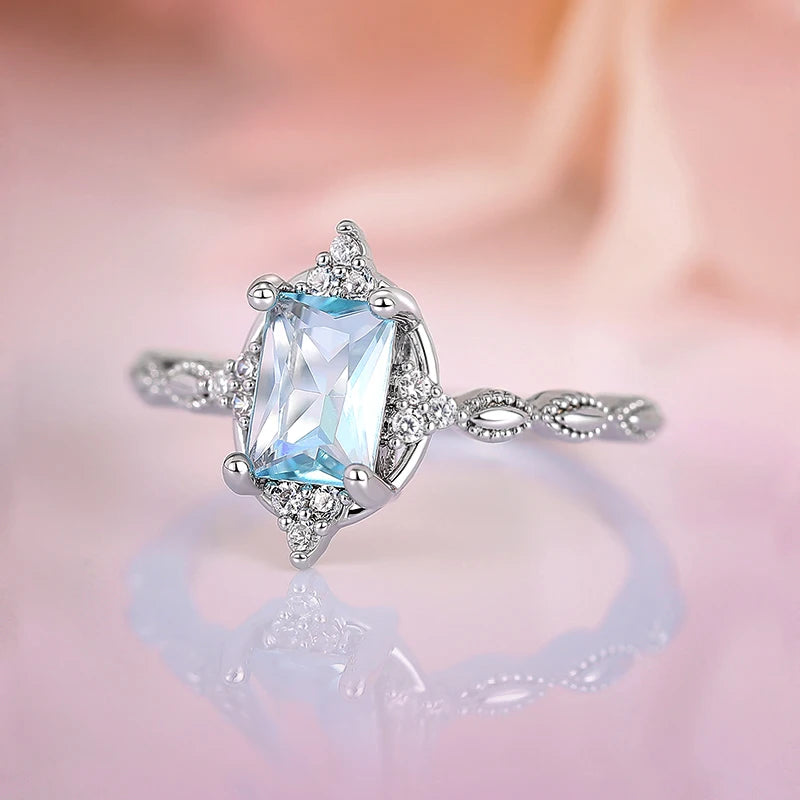 Huitan Light Blue CZ Ring – Silver Wedding Band for Women Fashion Ring Axl