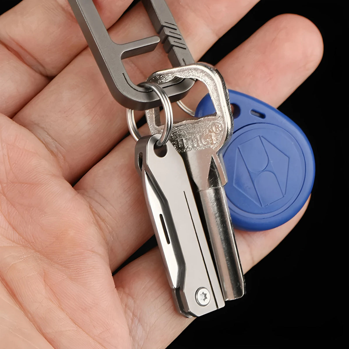 Mini Folding Pocket Knife – Keychain Utility & Outdoor Tool Folding Pocket Knife Axl