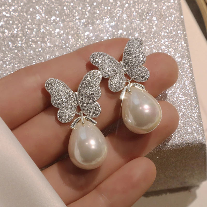 Huitan Butterfly Pearl Drop Earrings – Silver & Gold Tone Pearl Drop Earrings Axl E3547