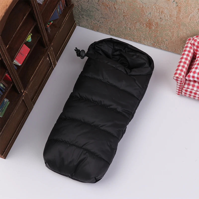 Miniature Dollhouse Sleeping Bag – Camping Scene Accessory Dollhouse Accessory Axl Black