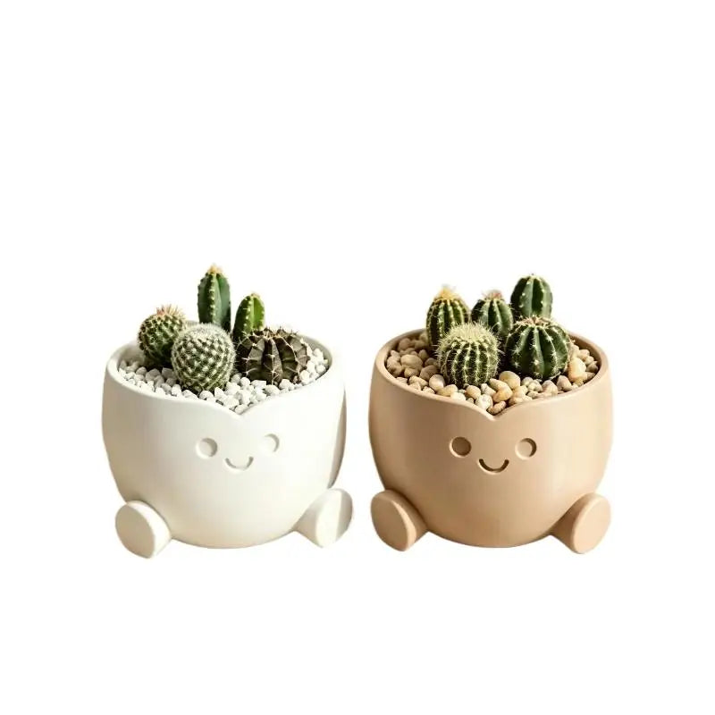 3D Printed Smiling Figure Mini Planter Pot | Cute Desk Décor Mini Planter Pot Axl