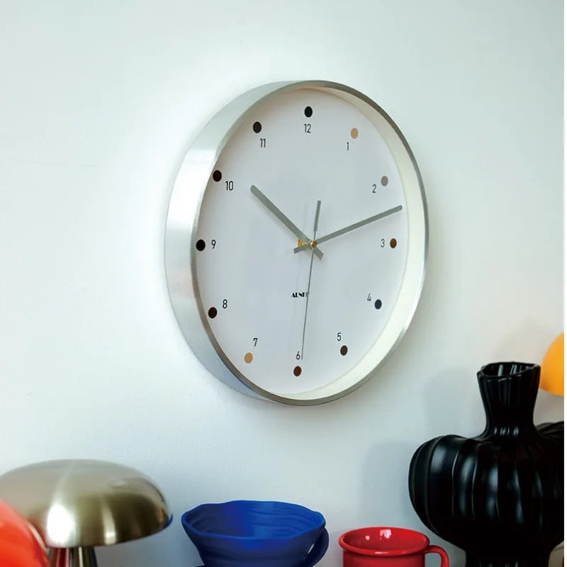 Modern Minimalist Silver Wall Clock – Silent Quartz 35cm Decorative Wall Clock Axl