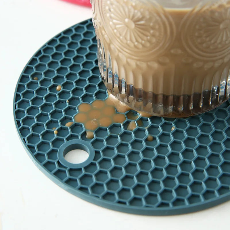Round Silicone Honeycomb Coaster & Heat-Proof Table Mat Silicone Table Coaster Axl
