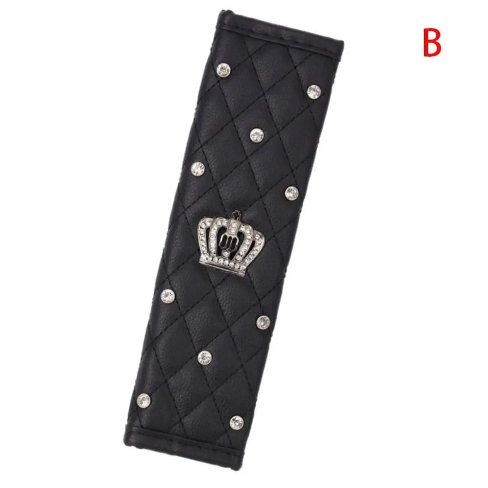 Diamond PU Leather Steering Wheel Cover – Black & Pink Steering Wheel Cover Axl B