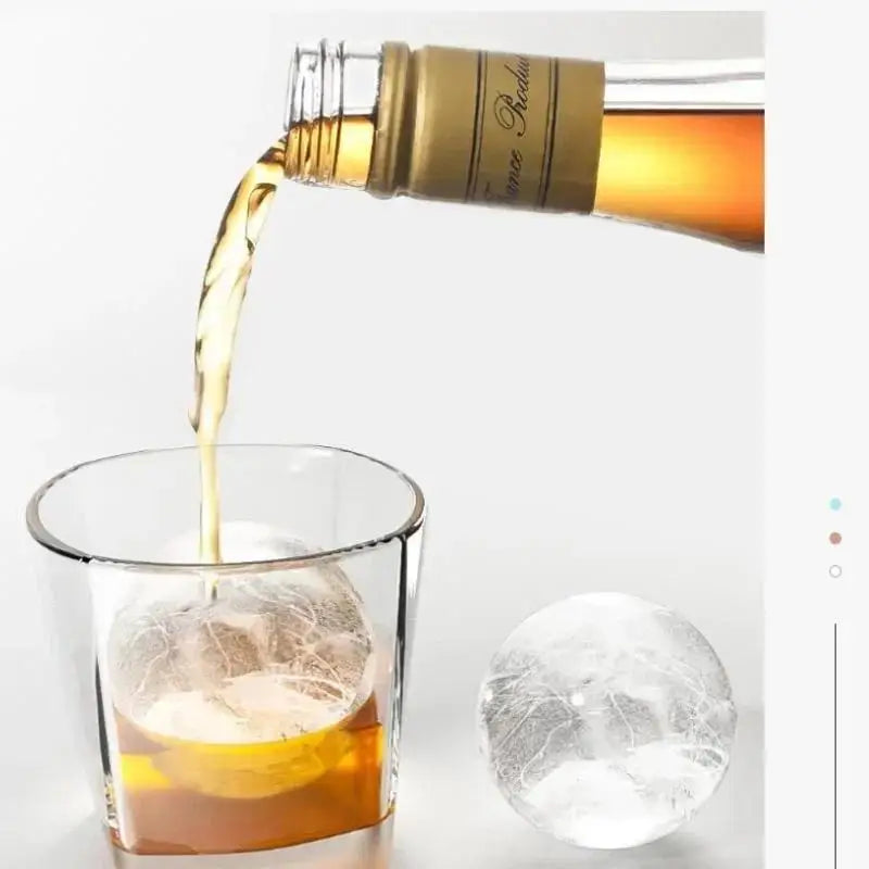 Ice Hockey Shape Ice Cube Mold – Food Grade PP, Reusable Ice Cube Mold Axl