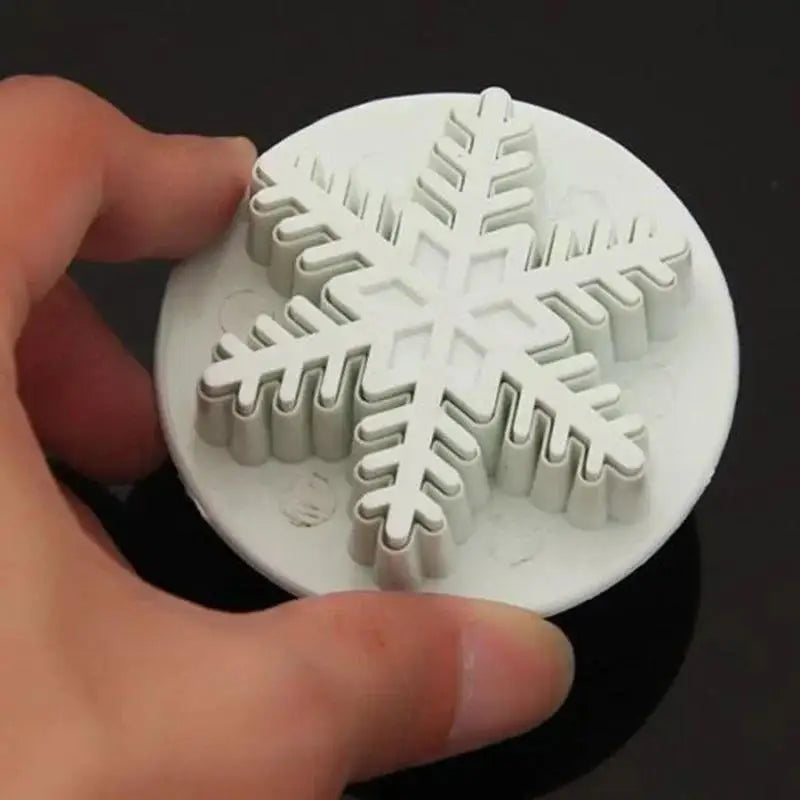 3-Piece Snowflake Fondant Plunger Cutter Set | Cake Decorating Fondant Plunger Cutter Axl
