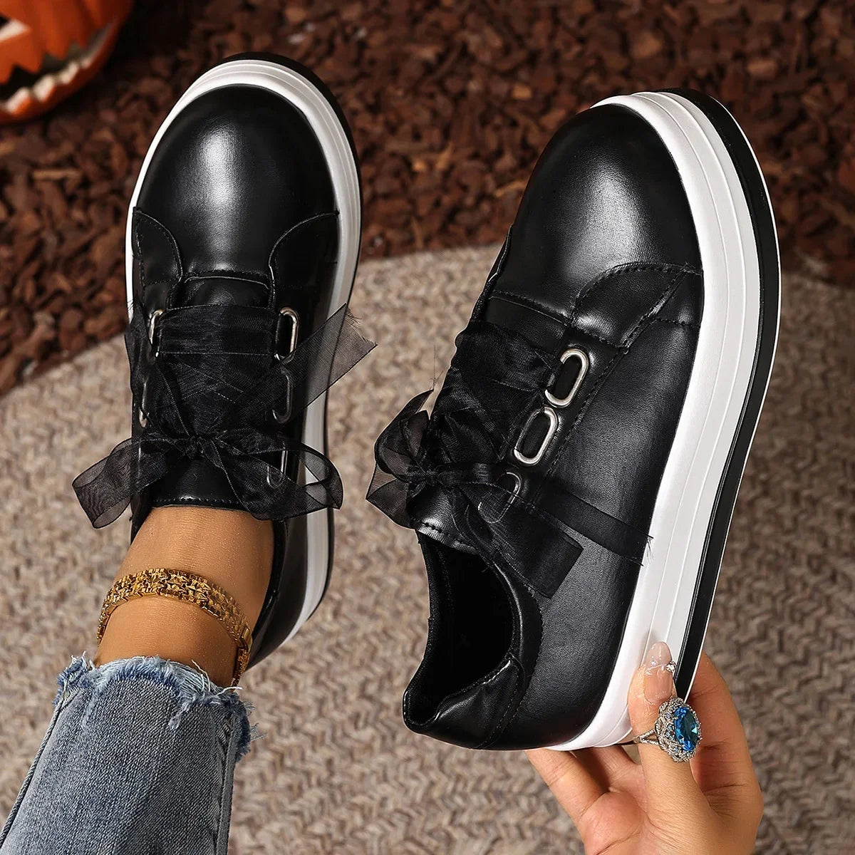 Women's Platform Sneakers – Lace-Up Casual Vulcanized Shoes Platform Sneakers Axl black 38
