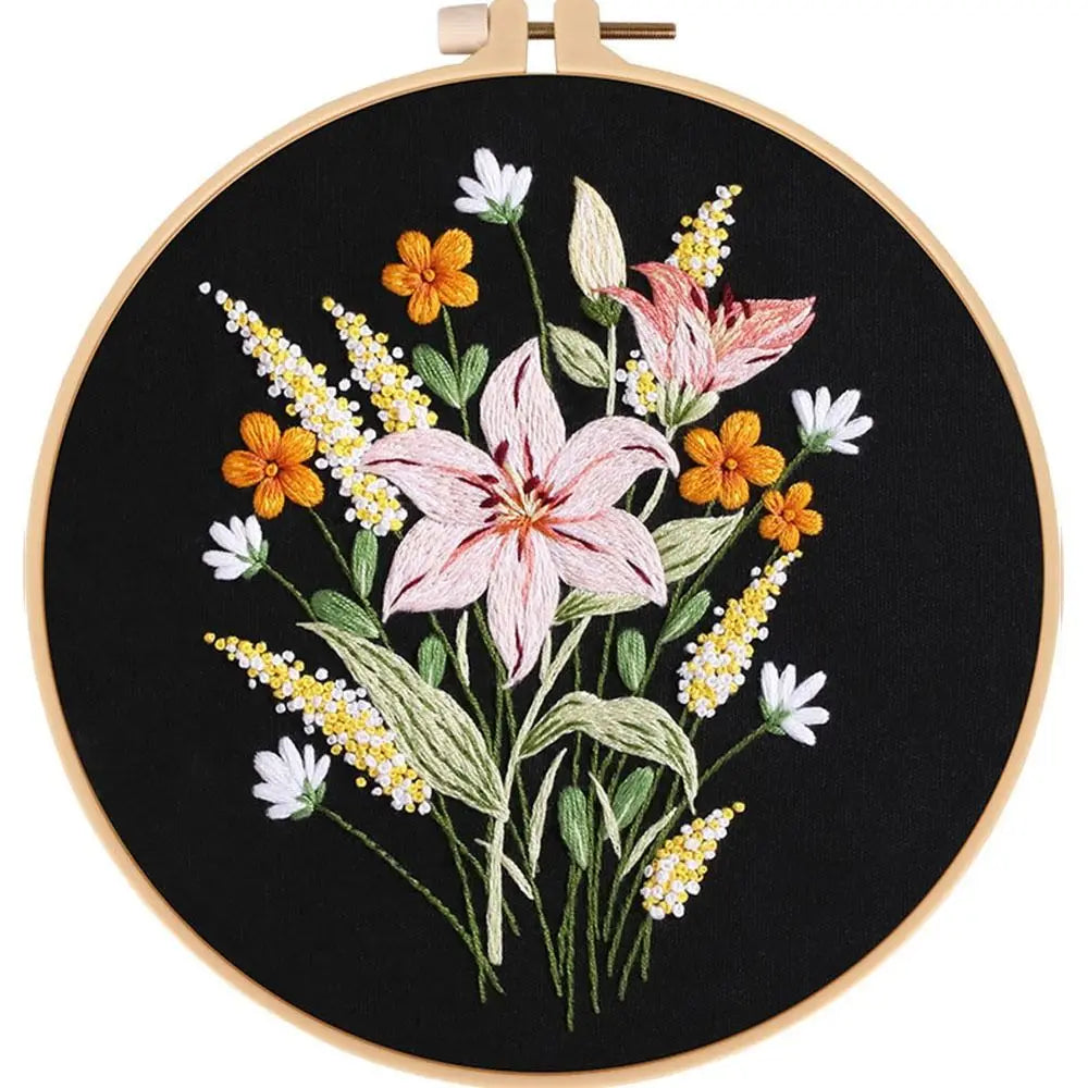 Flower Embroidery Starter Kit – Hoop, Needle & Thread Set Embroidery Craft Kit Axl C