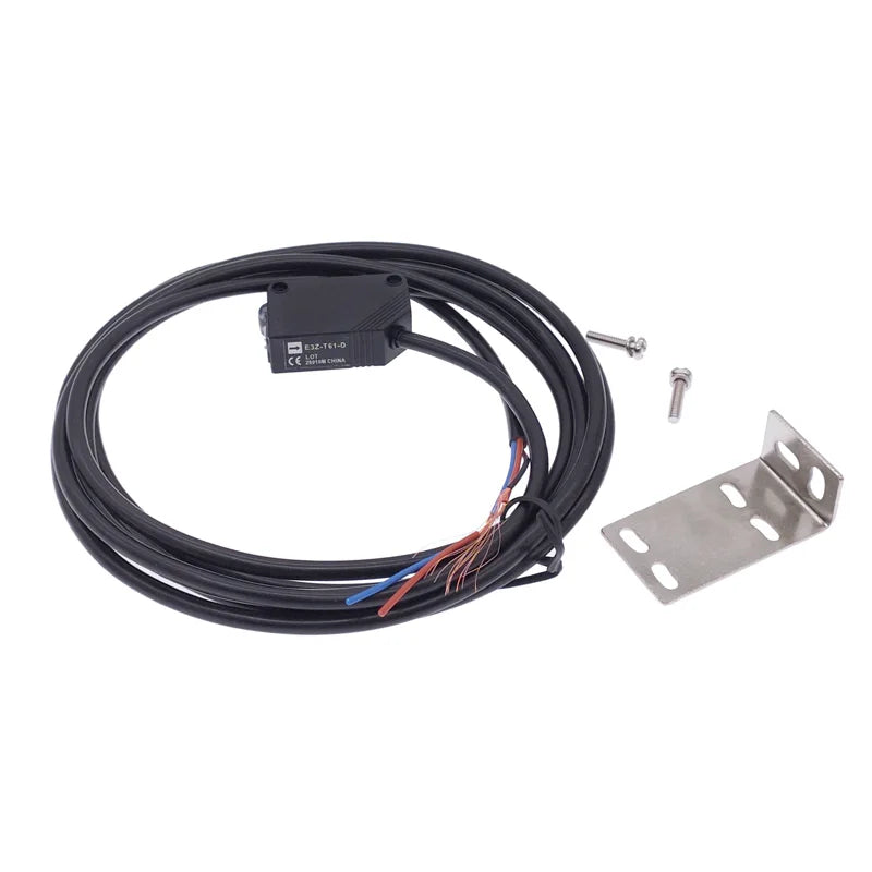 E3Z-D62 Infrared Diffuse Photoelectric Switch Sensor DC12-24V Photoelectric Switch Sensor Axl