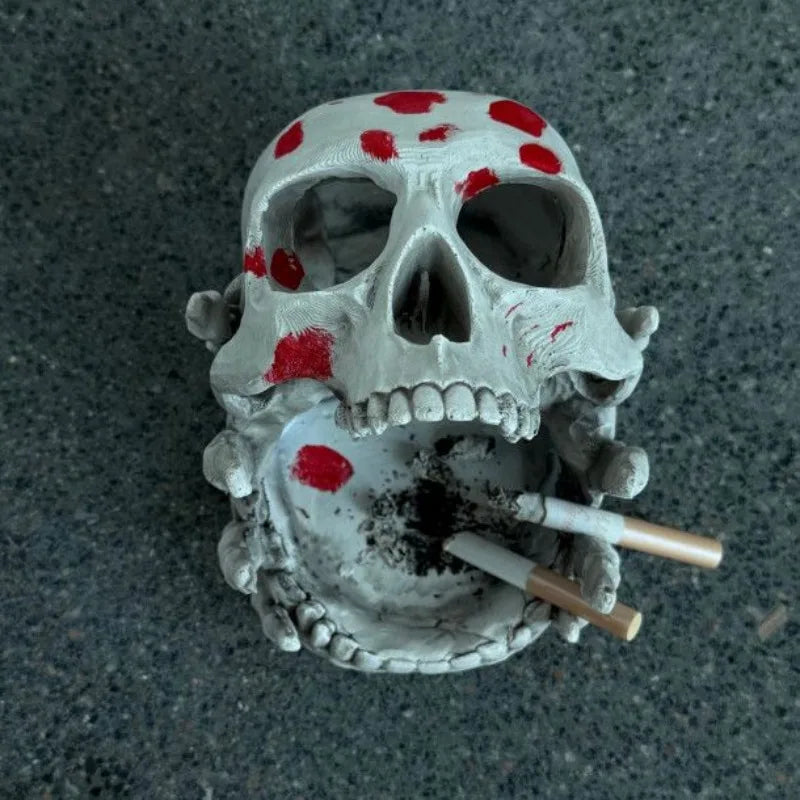 Skull Ashtray Resin Figurine – Retro Decor & Smoker Gift Decorative Ashtray Axl