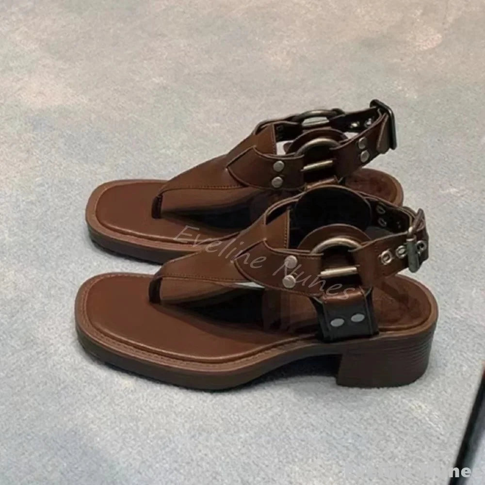 Women's Gladiator Flat Sandals – Retro Metal Buckle Ankle Strap Gladiator Flat Sandals Axl