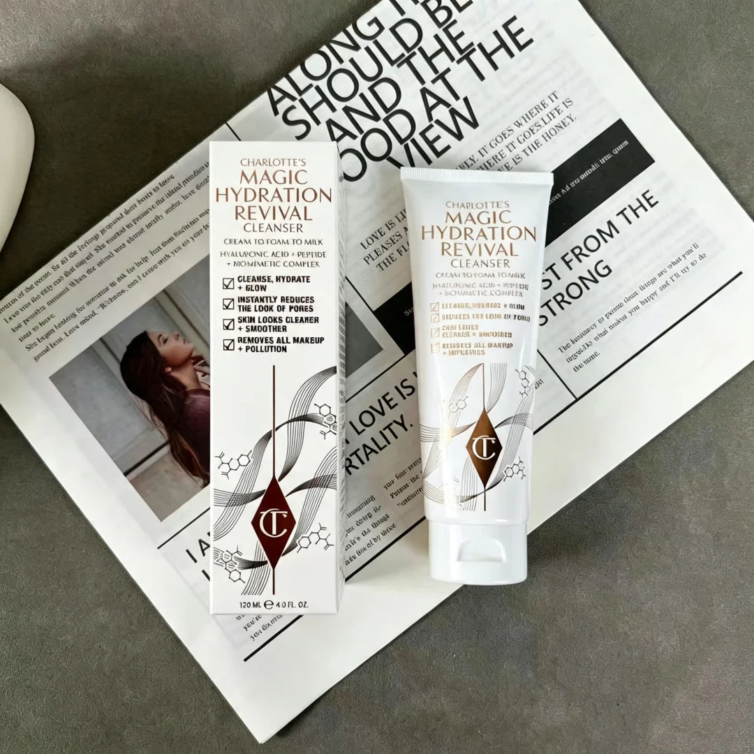 Charlotte Tilbury SPF50 Primer, Cleanser & Matte Lipstick Gift Set Makeup Gift Set Axl Facial cleanser