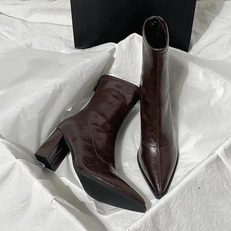 Women's Vintage Pointed Toe Ankle Boots – Square Heel Zip Women's Ankle Boots Axl